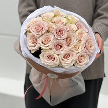 Load image into Gallery viewer, Quicksand Roses