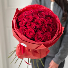 Load image into Gallery viewer, Red roses