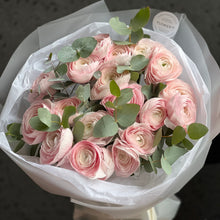Load image into Gallery viewer, Bukiet "Romantic"