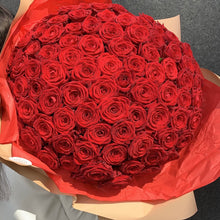 Load image into Gallery viewer, 101 red rose