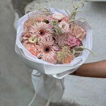 Загрузить изображение в средство просмотра галереи, Bukiet kwiatów
