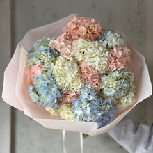 Load image into Gallery viewer, Bukiet hortensji "Fresh Mix"