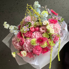 Загрузить изображение в средство просмотра галереи, Bukiet kwiatów