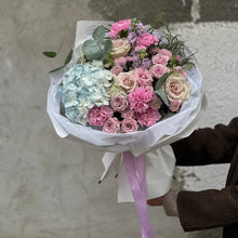 Загрузить изображение в средство просмотра галереи, Bukiet "Pastel Mist"