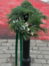 Załaduj obraz do przeglądarki galerii, Wianek świąteczny