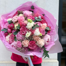 Load image into Gallery viewer, Flower bouquet