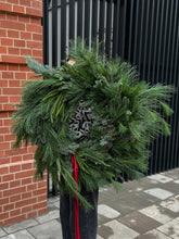 Załaduj obraz do przeglądarki galerii, Wianek świąteczny