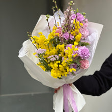 Załaduj obraz do przeglądarki galerii, Bukiet "La Muse"