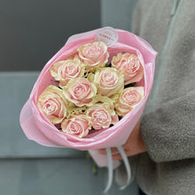 Załaduj obraz do przeglądarki galerii, Róże pudrowy róż
