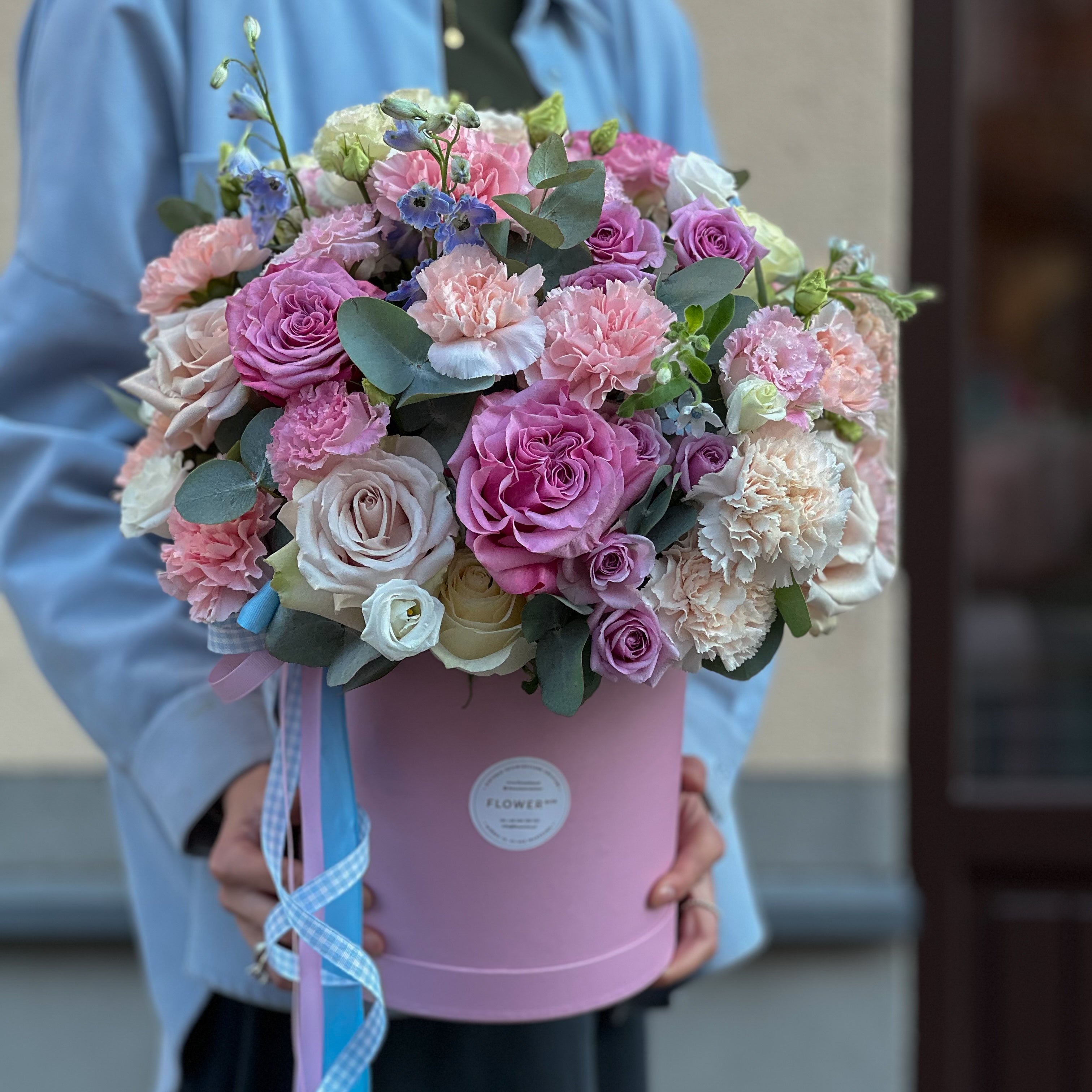 Kwiaty w pudełku "Blush Horizon"