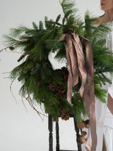 Załaduj obraz do przeglądarki galerii, Wianek świąteczny
