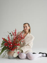 Załaduj obraz do przeglądarki galerii, Bukiet &quot;Rouge Winter&quot;
