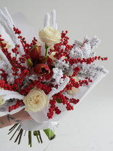 Załaduj obraz do przeglądarki galerii, Bukiet &quot;Winter Poetry&quot;
