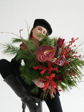 Załaduj obraz do przeglądarki galerii, Bukiet &quot;Frosted Nordic&quot;
