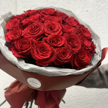 Załaduj obraz do przeglądarki galerii, Czerwone róże
