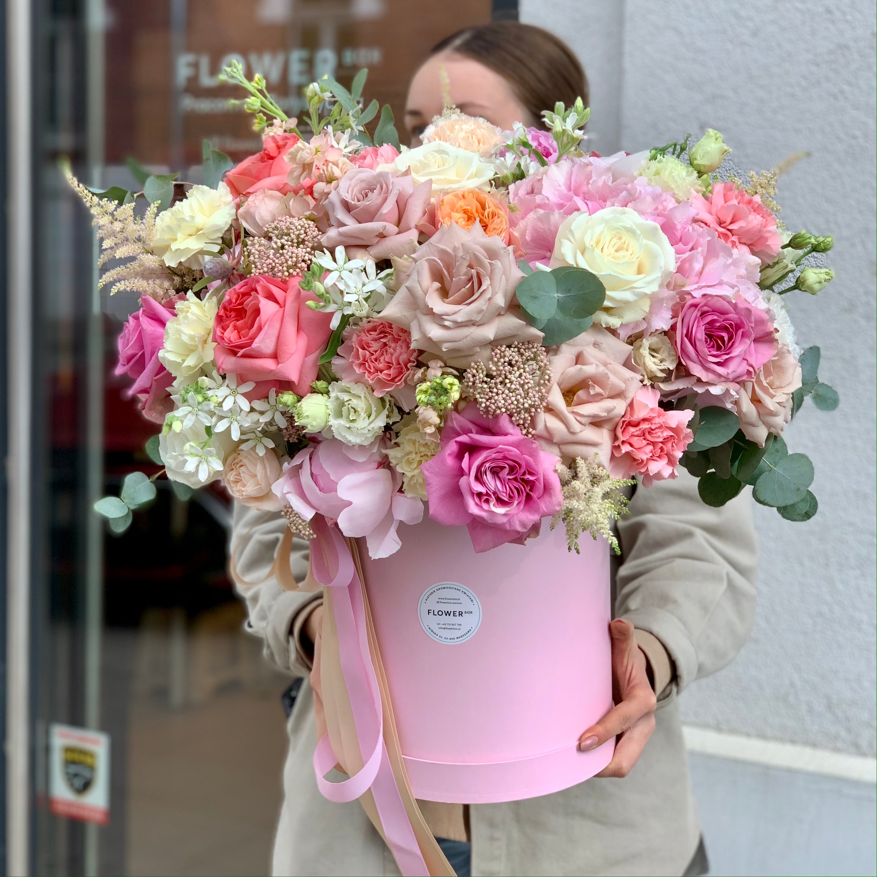 Kwiaty w pudełku"Rosy Whisper"