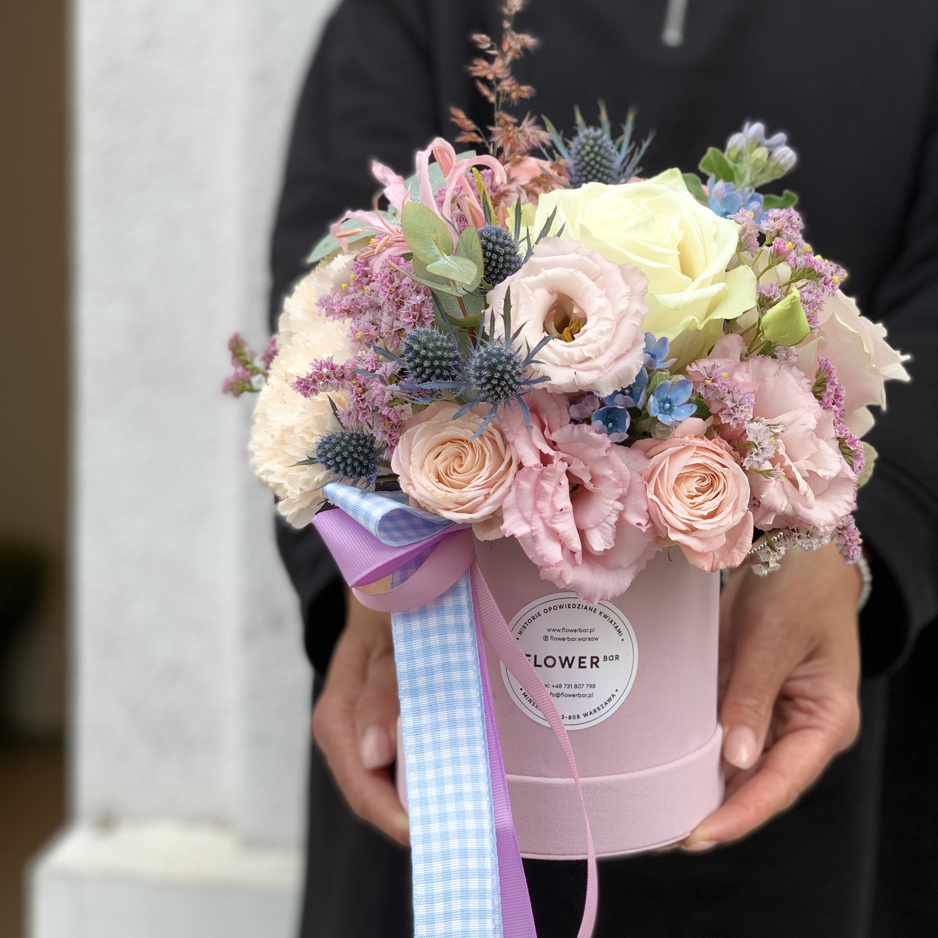 Kwiaty w pudełku "Velvet Blossom"